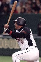 Kiyohara hits three-run homer